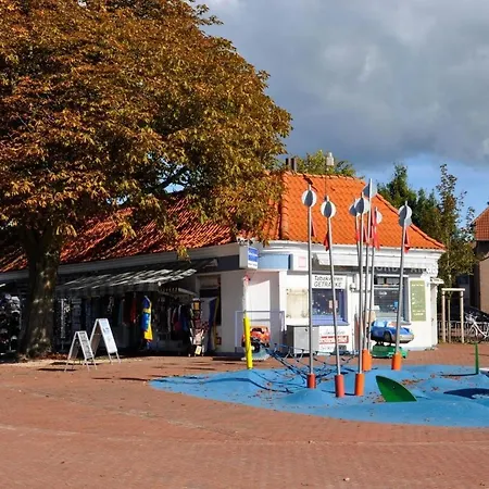 Strandhotel-33 * Laboe